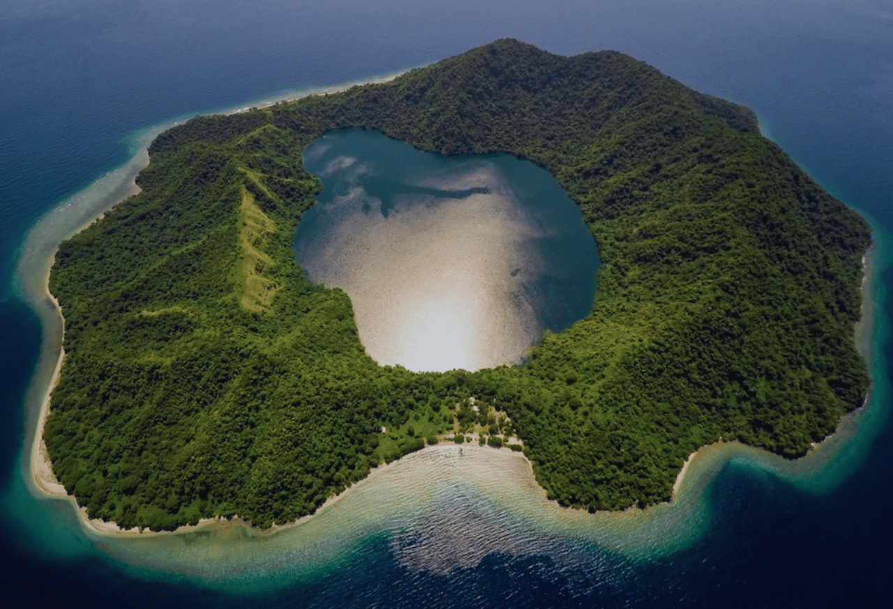 Pulau Moyo